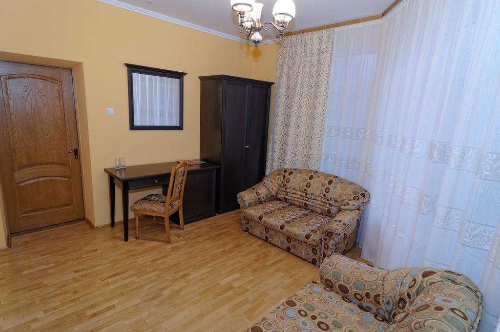 Pysanka Hotel Kolomyia Ruang foto