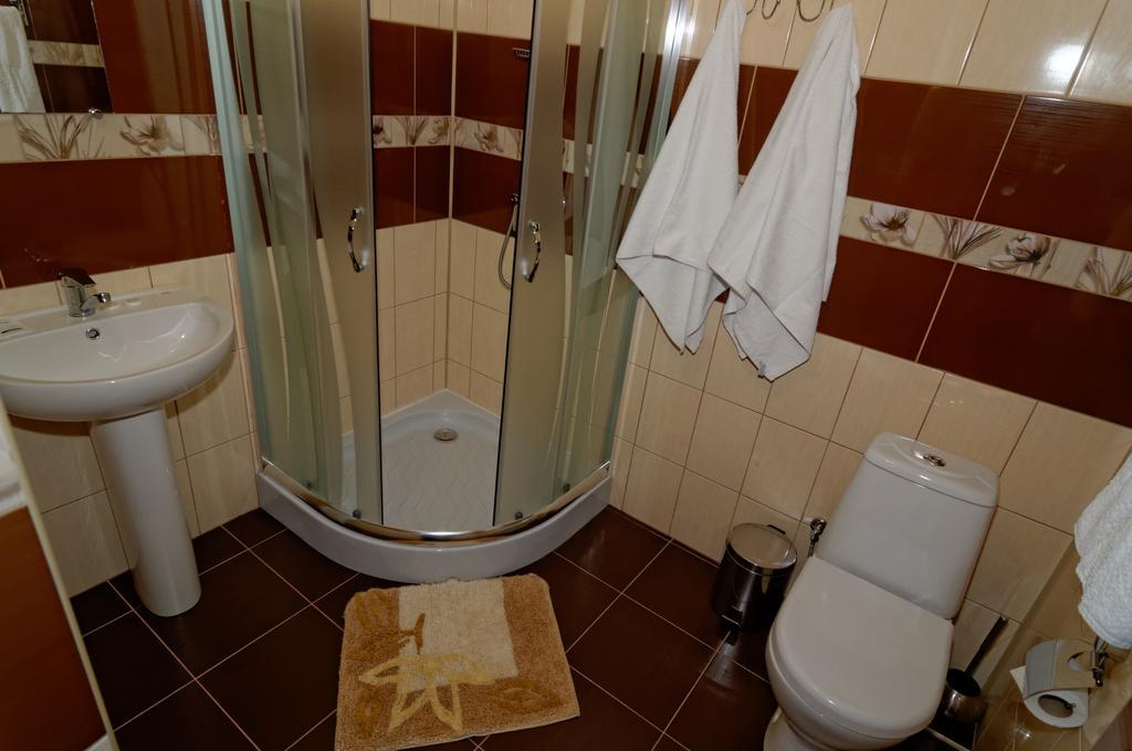Pysanka Hotel Kolomyia Ruang foto
